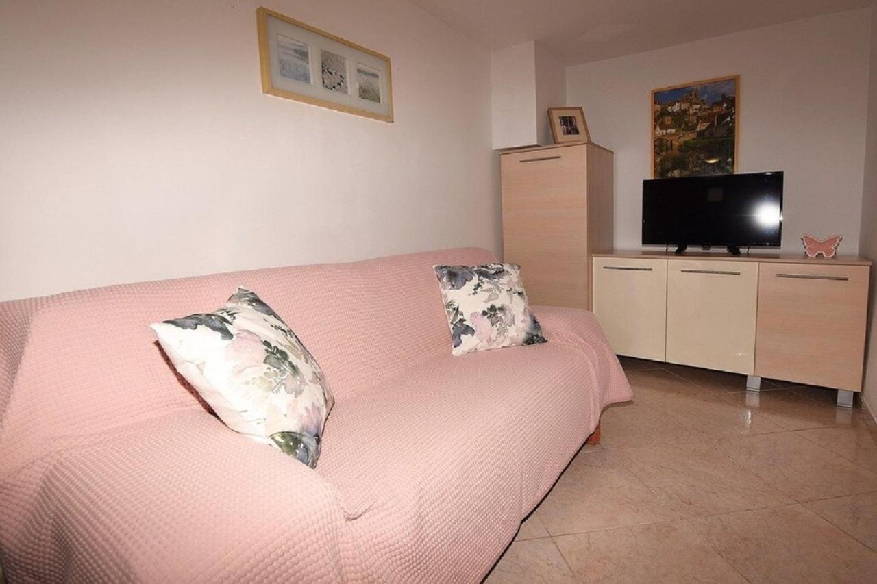 Apartmani Sole Pjescana Uvala Εξωτερικό φωτογραφία